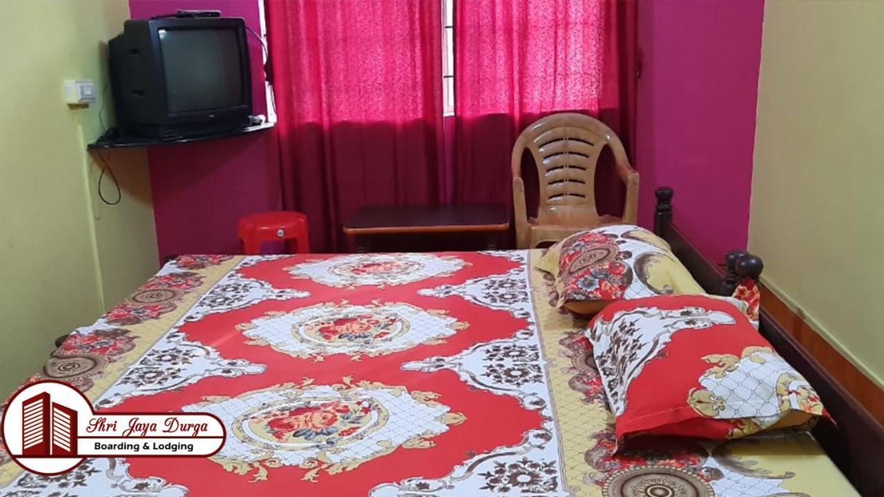 Shri Jaya Durga Boarding & Lodging Удупи Екстериор снимка